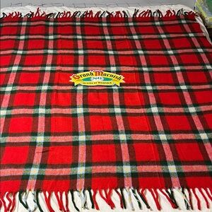 Faribo Vintage USA Grand Macnish Scotch Whisky Throw 53”W x 55”+ 7”fringe =62”